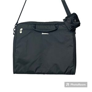 AXIO By HARODESIGN 15" LAPTOP CASE Black Padded Performance Mat w/Shoulder Strap